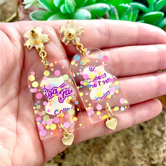 Lisa Frank Raccoon Acrylic Earrings - Picture 4 of 4